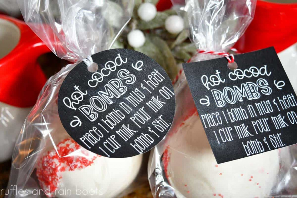 Use These [Free Printable] Hot Cocoa Bomb Labels for Gift Giving!