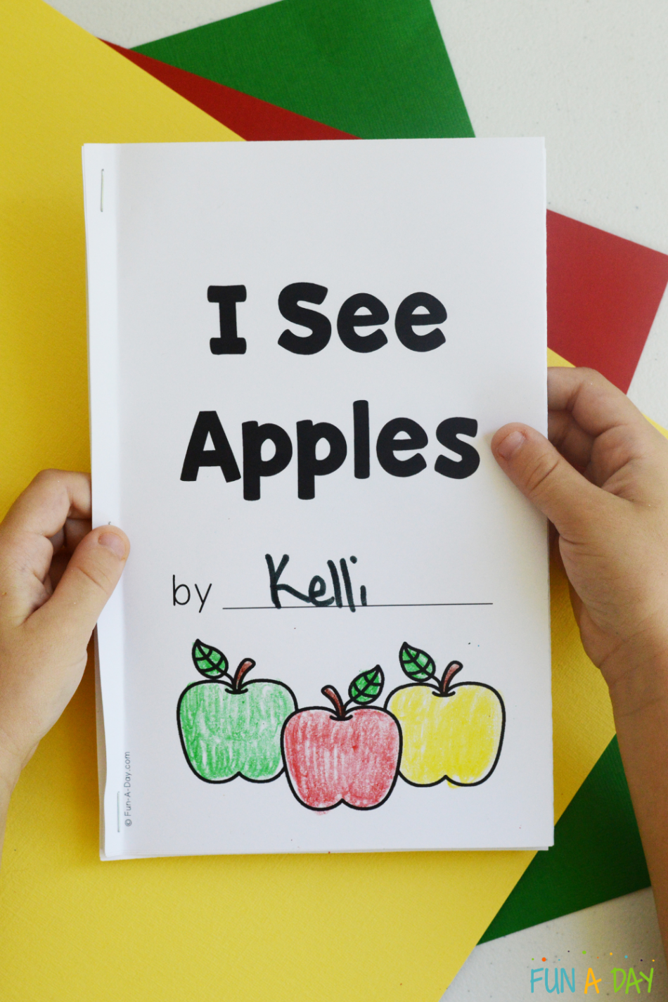 Free I See Apples Printable Book - Fun-A-Day!